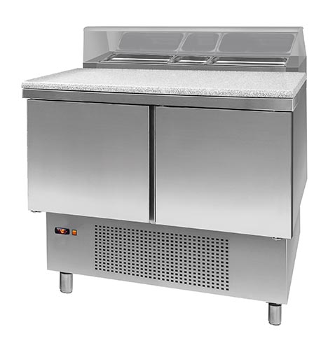 Refrigerated counter for preparing sandwiches and salads